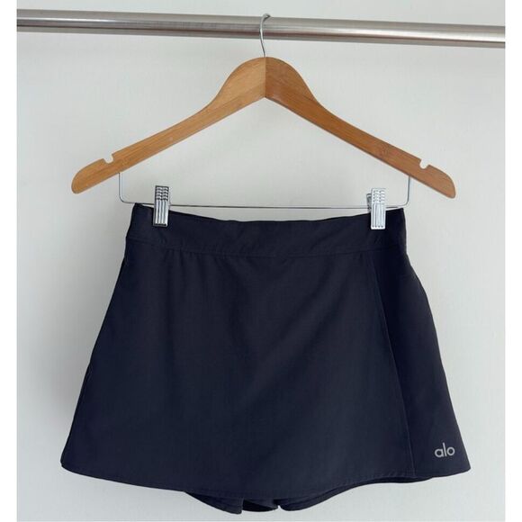 NWOT ALO YOGA Clubhouse Skort Shorts - Small $80 G34 - Picture 1 of 10